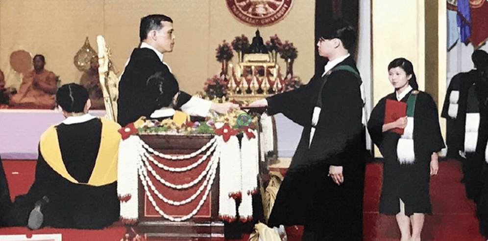 Dr.Somphoch Pumipichet